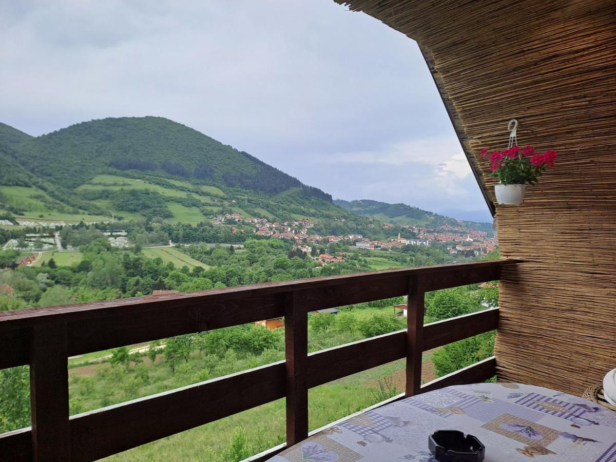 Natural House Visoko Extérieur photo