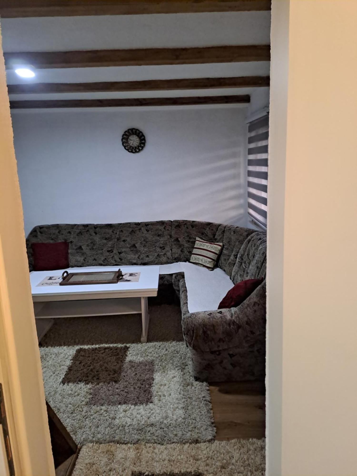 Natural House Visoko Extérieur photo
